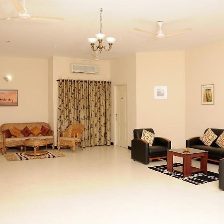 Executive Comfort Alwarpet Ченнаї Екстер'єр фото
