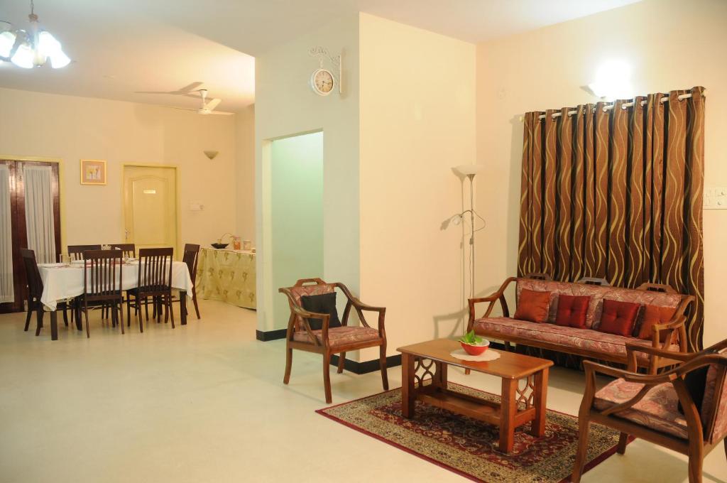 Executive Comfort Alwarpet Ченнаї Екстер'єр фото