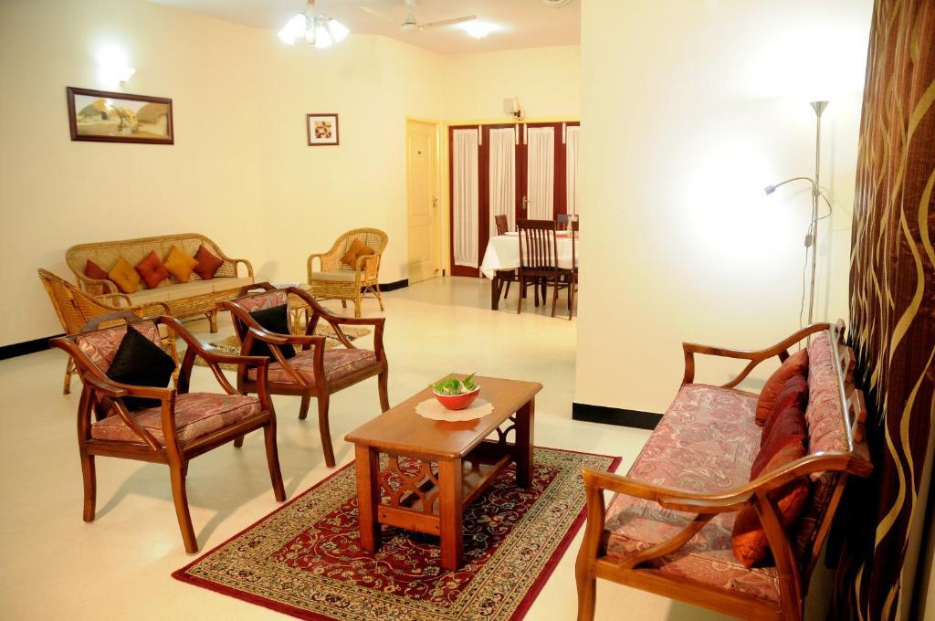 Executive Comfort Alwarpet Ченнаї Екстер'єр фото